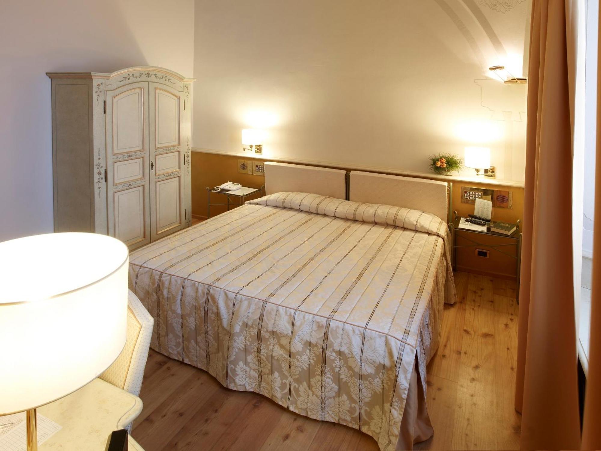Hotel Parco Borromeo - Monza Brianza 체사노마데르노 객실 사진